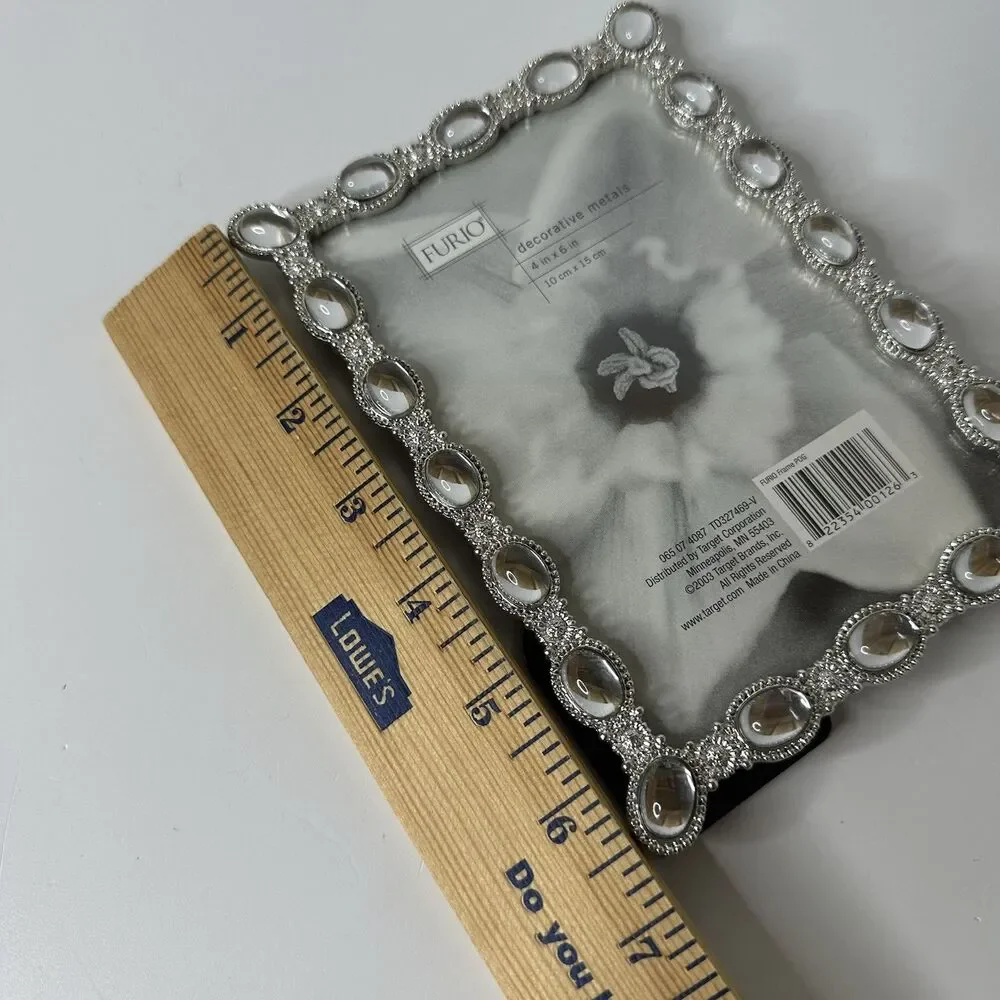 Furio‎ Decorative Metals 4x6 Picture Frame Silver Tone Mirrored Stones Standing
